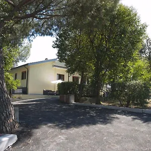 Domus In Viridi 2*, Roma Italia